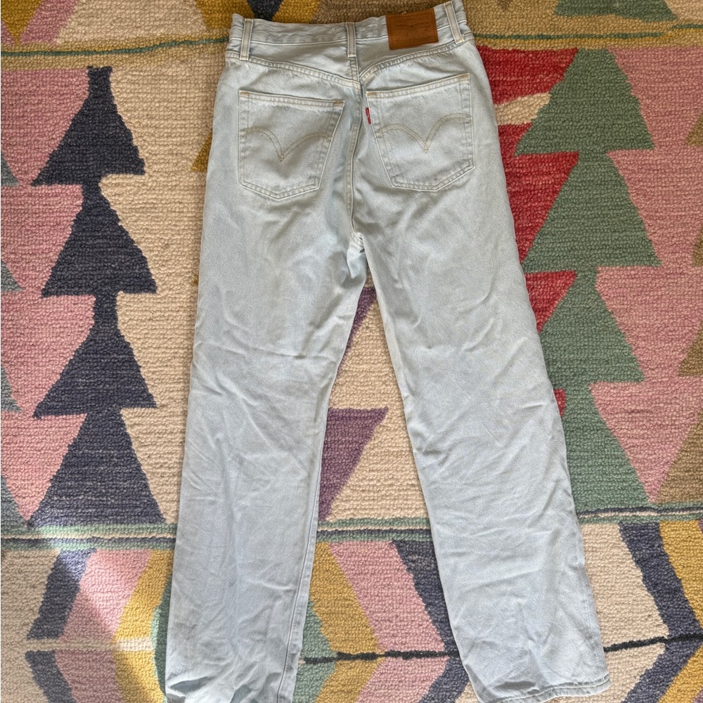 Levi’s Ripped Ribcage Straight Ankle, light wash - Picture 6 of 8